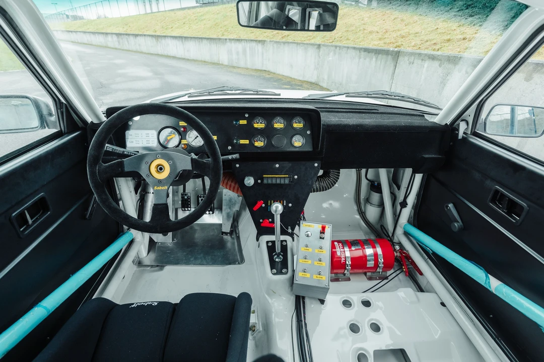 1982 Volvo 242 - Image 31 of 31