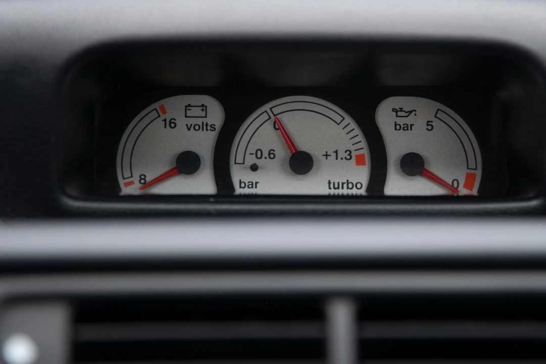 1992 Ford Escort RS Cosworth - Image 15 of 31