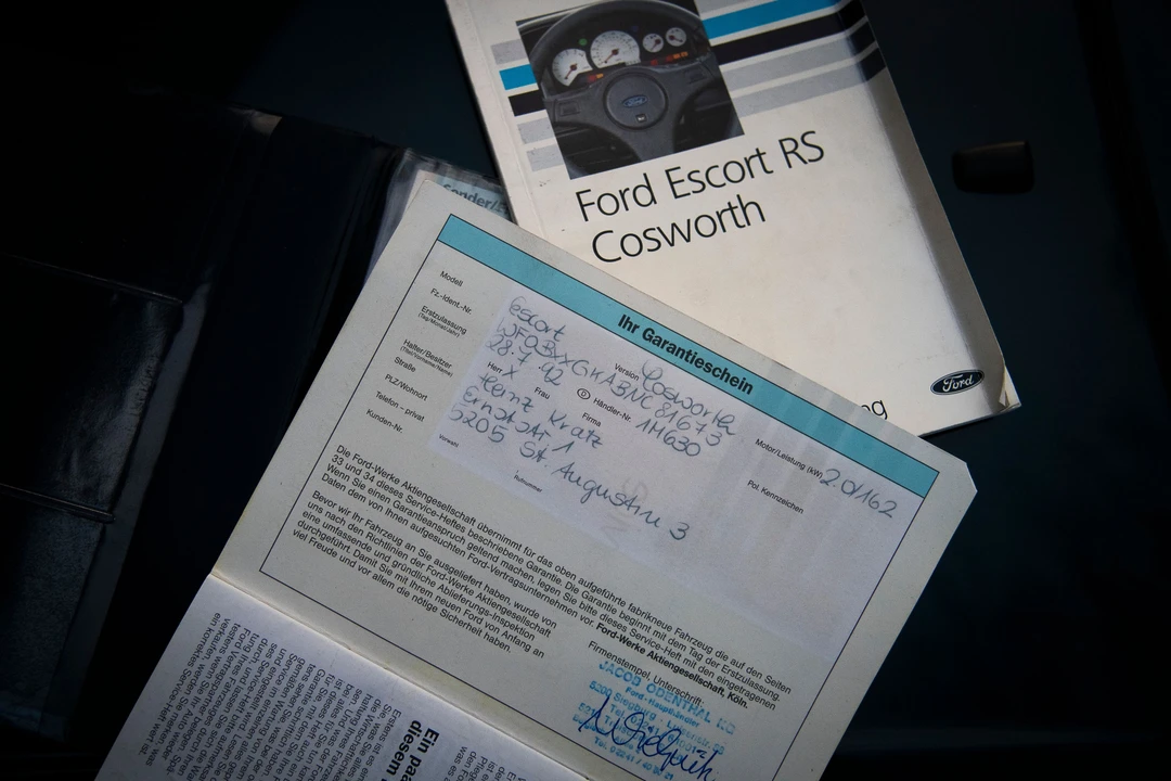 1992 Ford Escort RS Cosworth - Image 29 of 31