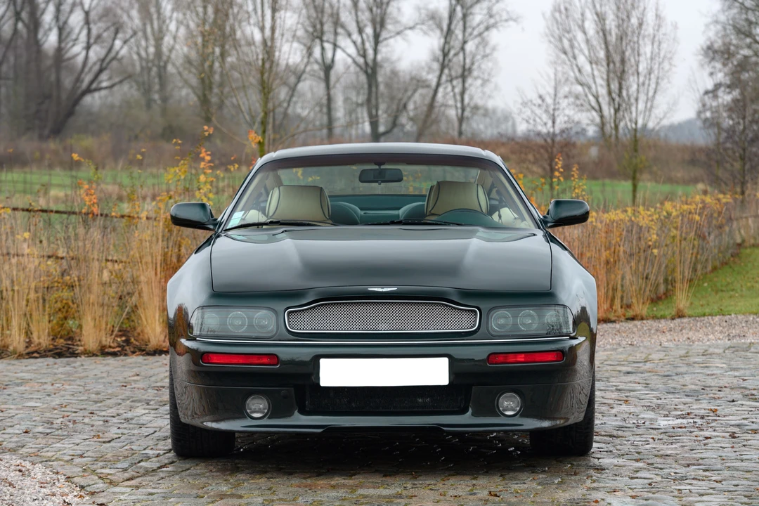1997 Aston Martin V8 Coupe - Image 4 of 16