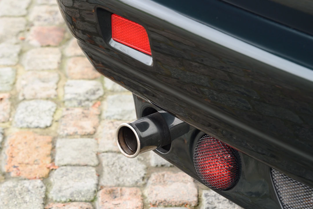 1997 Aston Martin V8 Coupe - Image 16 of 16