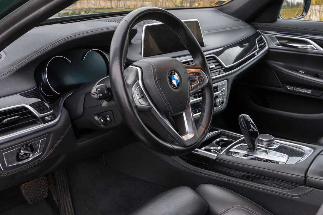 2016 BMW G11/G12 7 Series - Image 6 of 12