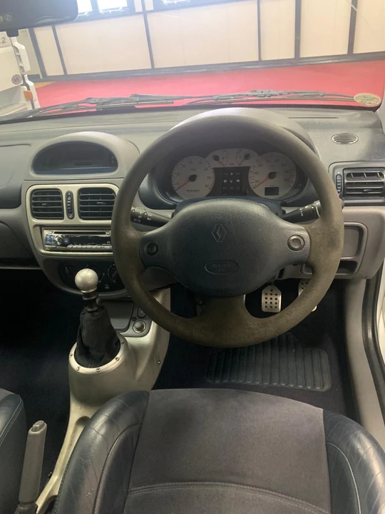 2001 Renault Clio 2nd Gen - Image 4 of 10