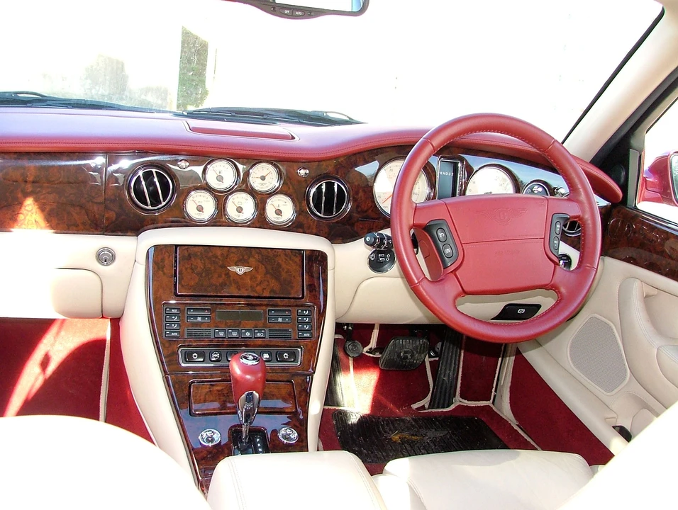 2001 Bentley Arnage - Image 3 of 4