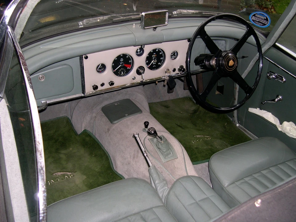 1959 Jaguar XK150 S - Image 2 of 10