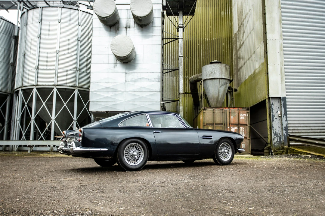 1961 Aston Martin DB4 - Image 30 of 31