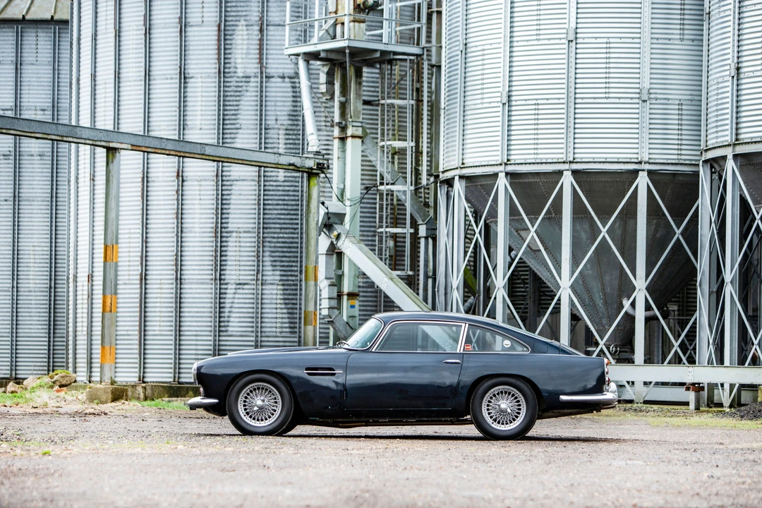 1961 Aston Martin DB4 - Image 17 of 31