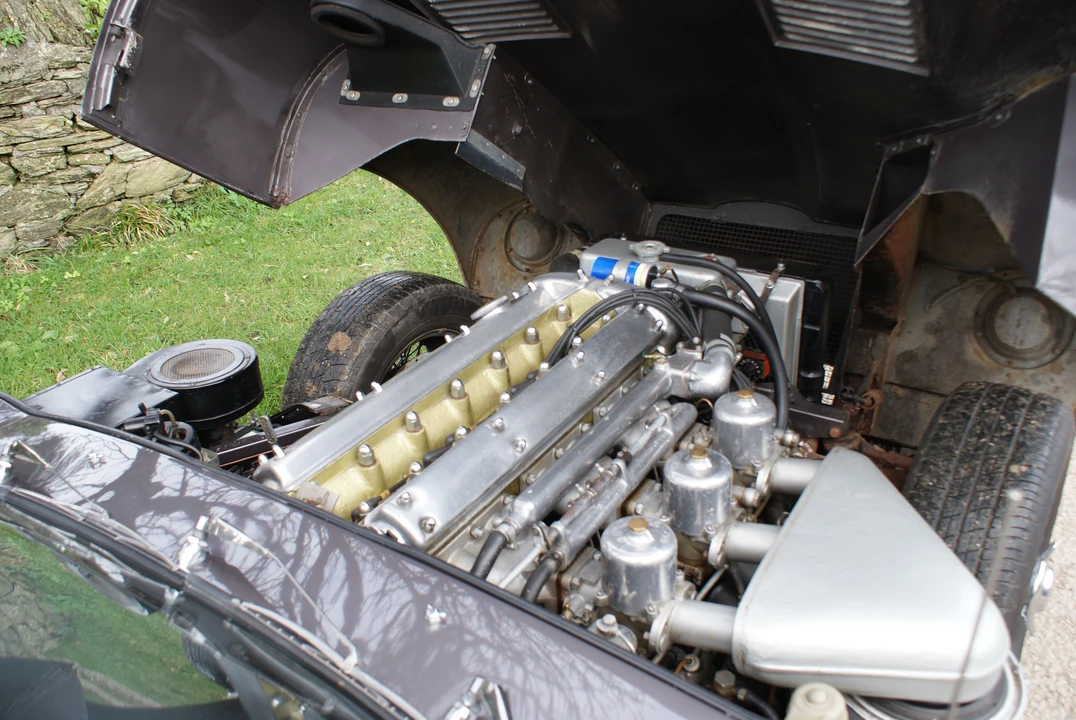 1961 Jaguar E-Type Series 1 - Image 5 of 9