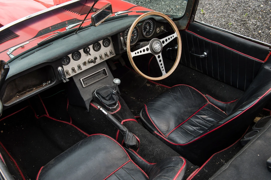 1962 Jaguar E-Type Series 1 - Image 9 of 18