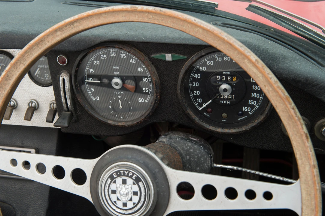 1962 Jaguar E-Type Series 1 - Image 10 of 18