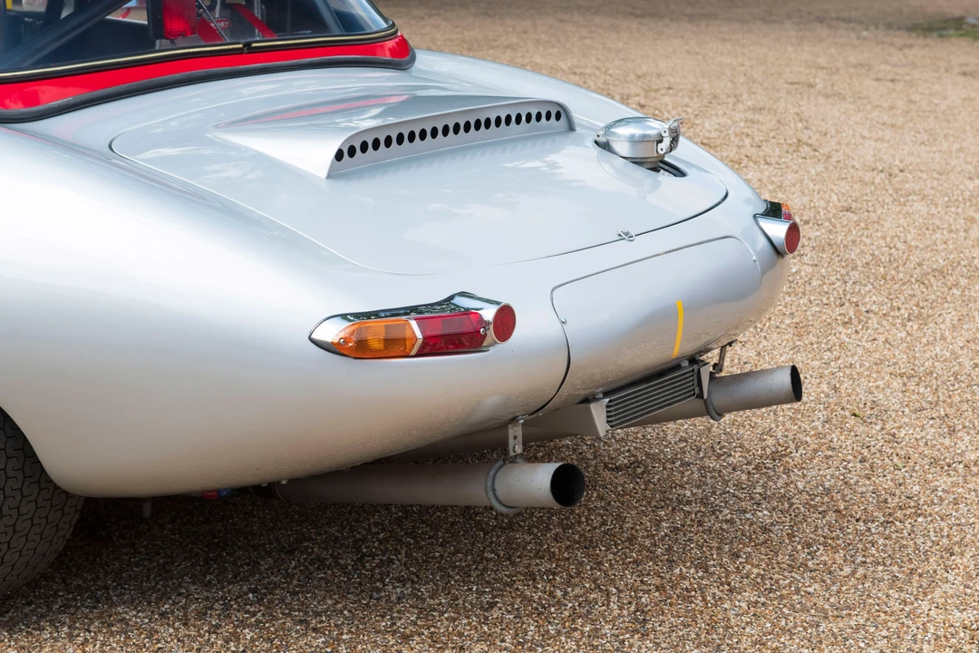 1963 Jaguar E-Type Lightweight - Image 10 of 31