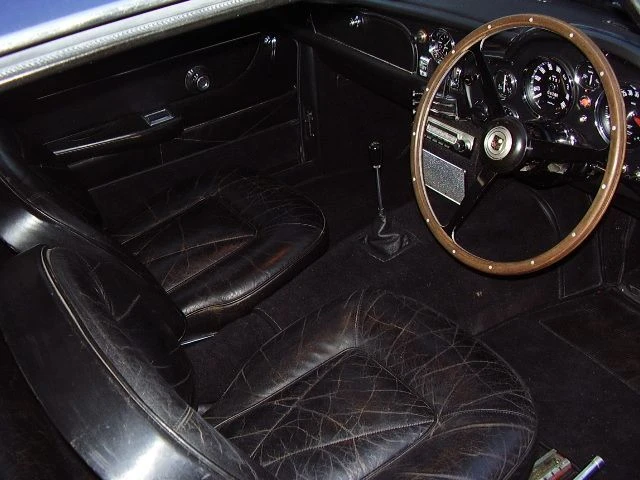 1965 Aston Martin DB6 Vantage - Image 2 of 5