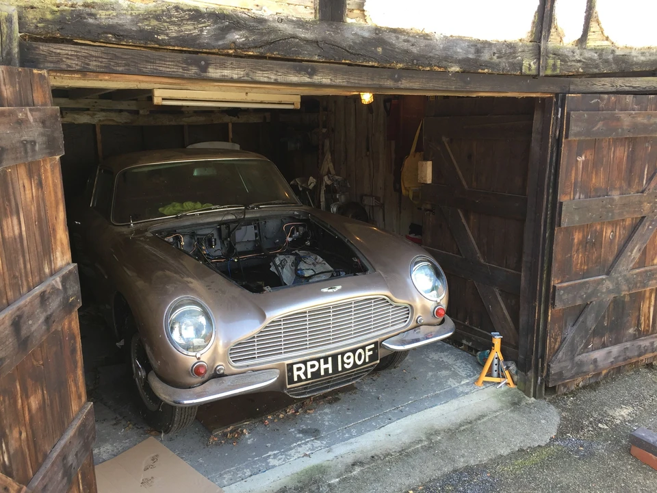 1967 Aston Martin DB6 - Image 2 of 19