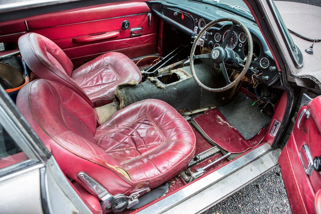 1967 Aston Martin DB6 - Image 19 of 19
