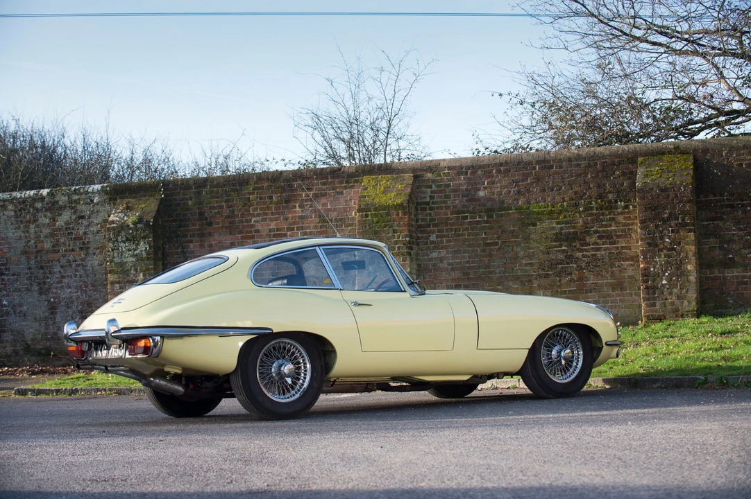 1970 Jaguar E-Type Series 2 - Image 16 of 18