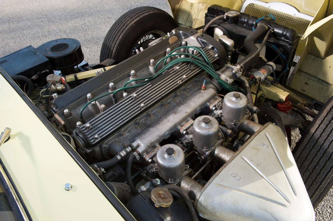 1970 Jaguar E-Type Series 2 - Image 11 of 18