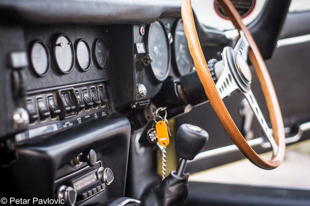 1970 Jaguar E-Type Series 2 - Image 18 of 18