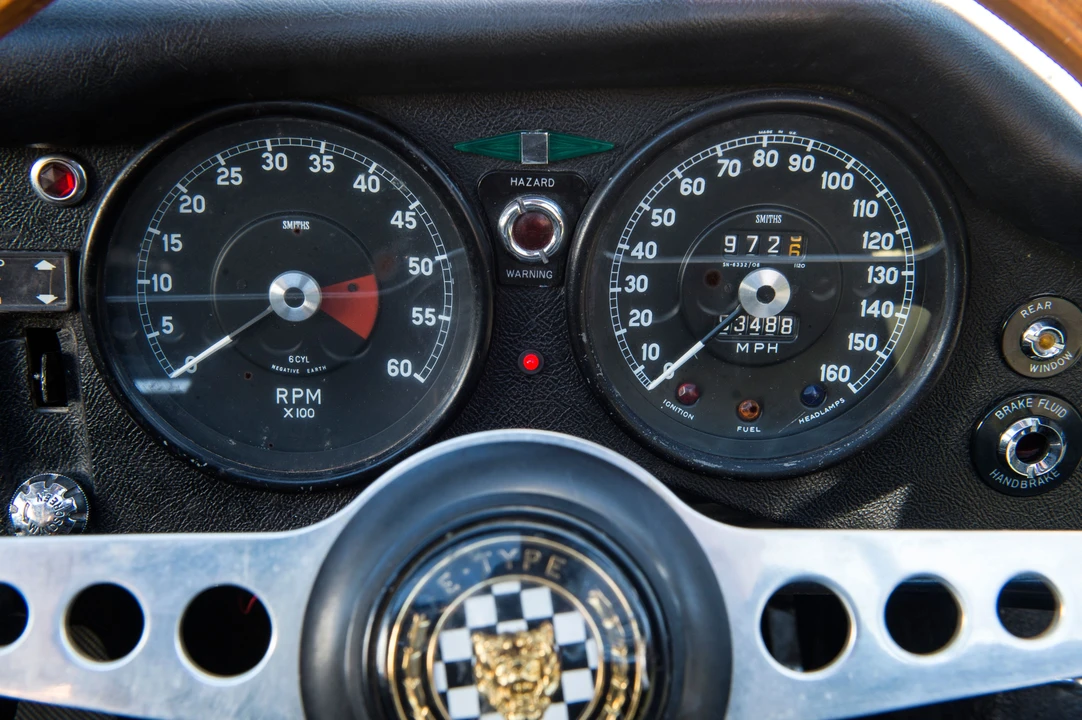 1970 Jaguar E-Type Series 2 - Image 3 of 18