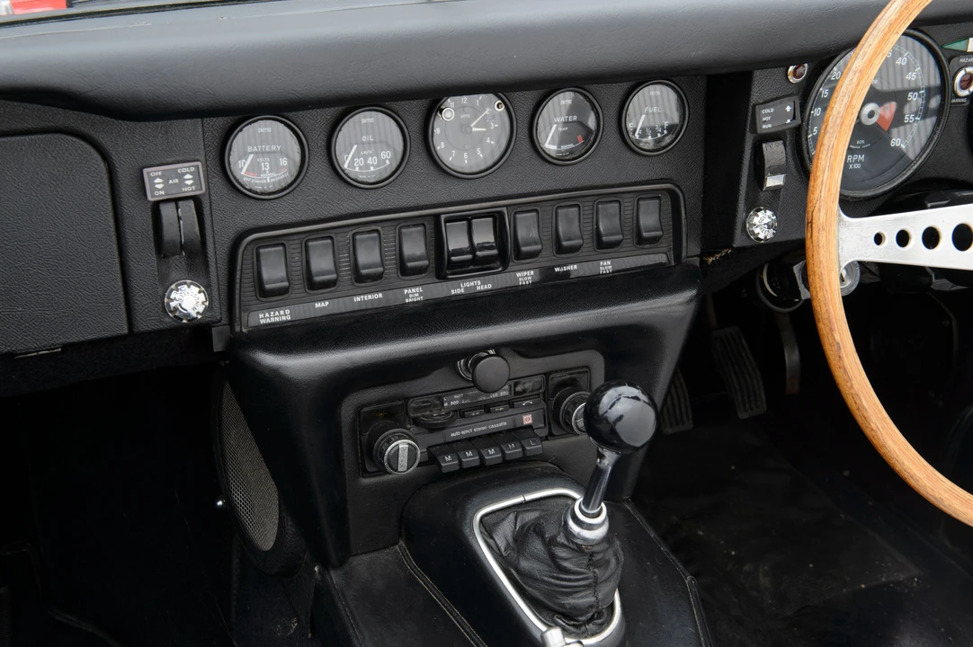 1970 Jaguar E-Type Series 2 - Image 6 of 18