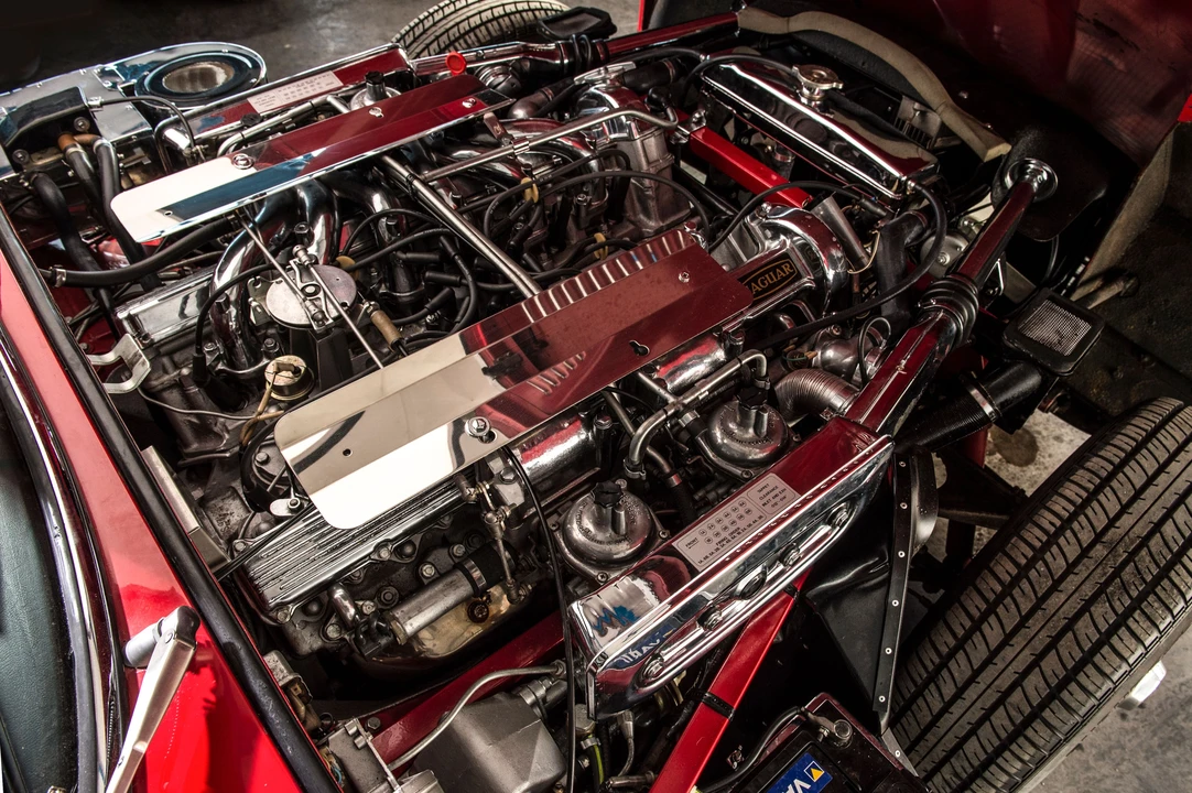 1973 Jaguar E-Type Series 3 V12 - Image 2 of 31