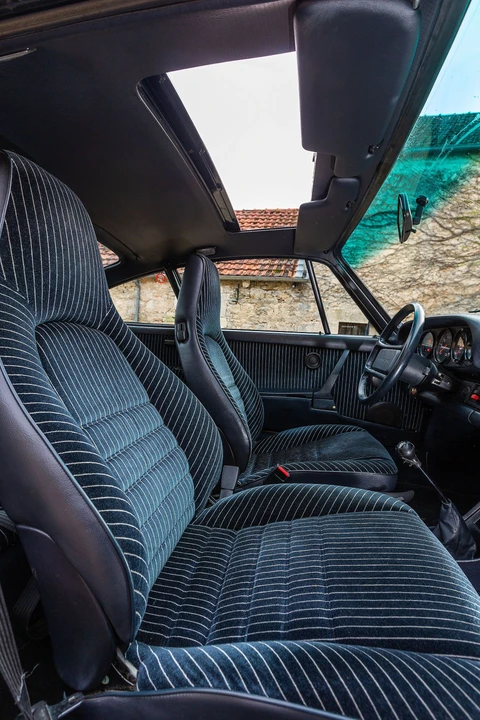1987 Porsche 911 Carrera 3.2 - Image 24 of 31