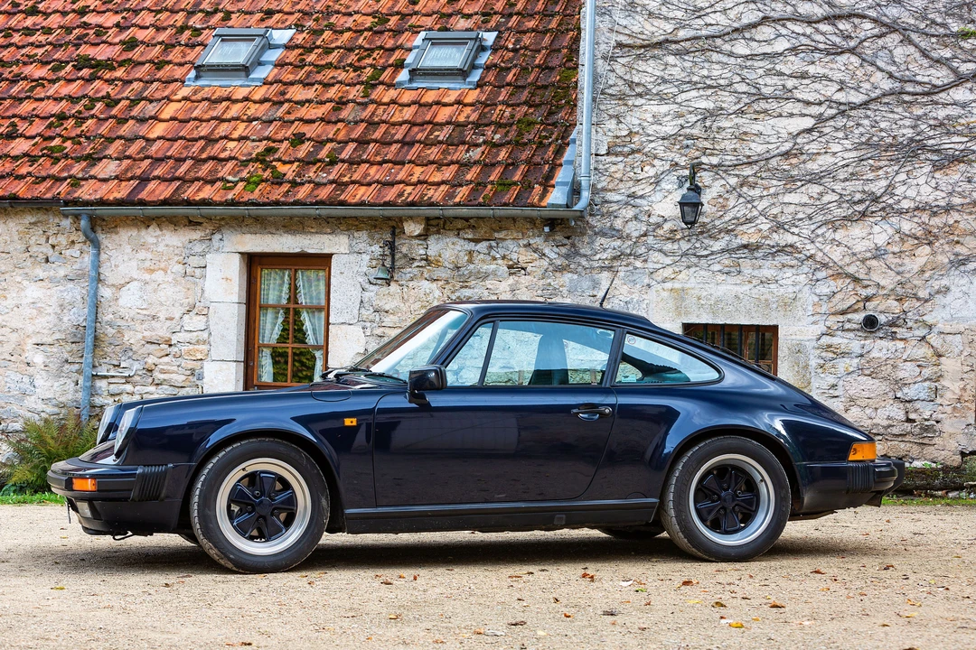 1987 Porsche 911 Carrera 3.2 - Image 2 of 31