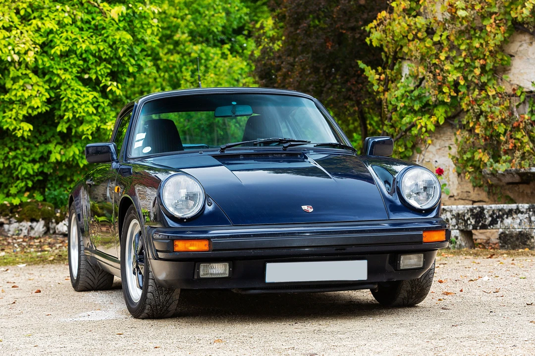 1987 Porsche 911 Carrera 3.2 - Image 10 of 31