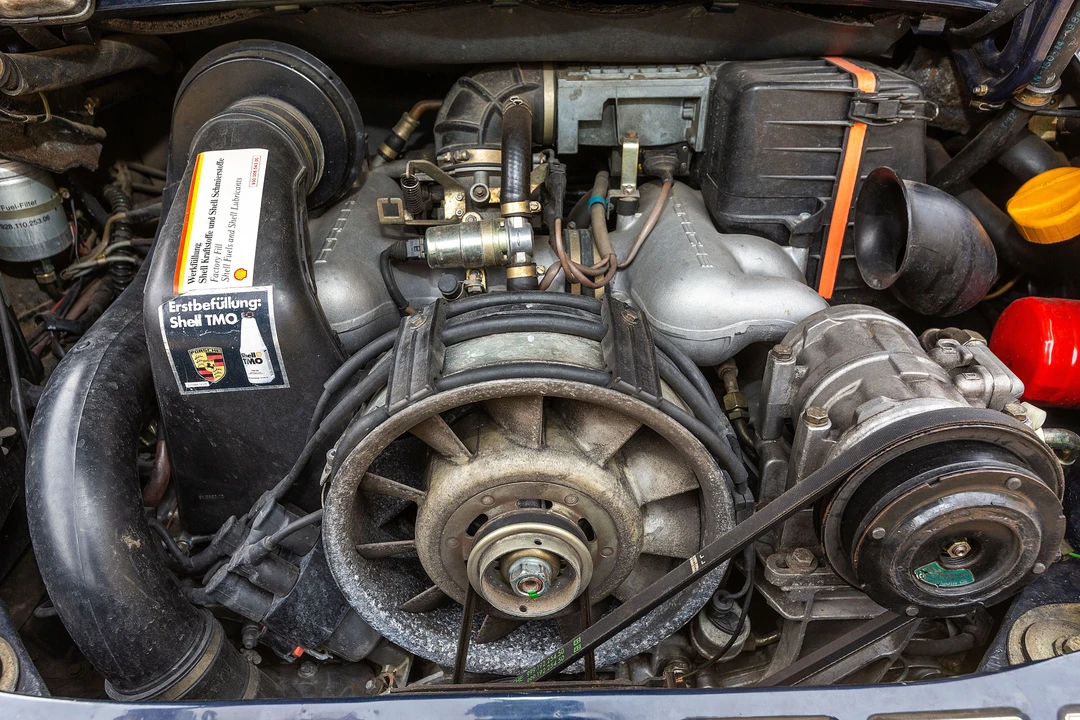 1987 Porsche 911 Carrera 3.2 - Image 26 of 31