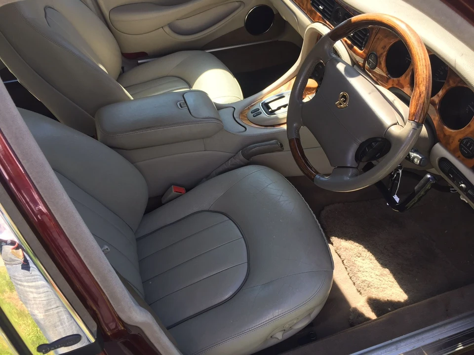 1998 Daimler - Image 3 of 3