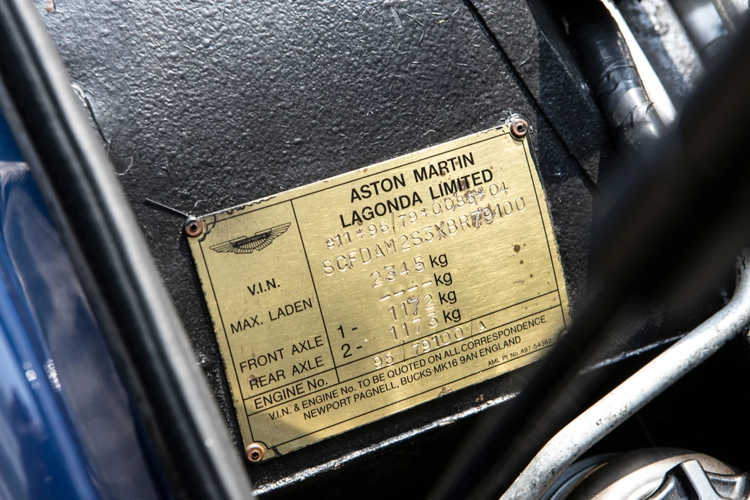 1999 Aston Martin V8 Coupe - Image 24 of 31