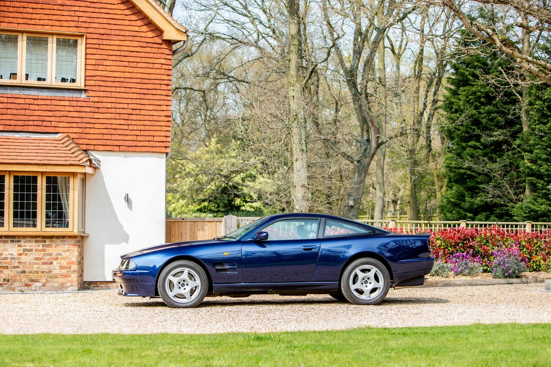 1999 Aston Martin V8 Coupe - Image 10 of 31