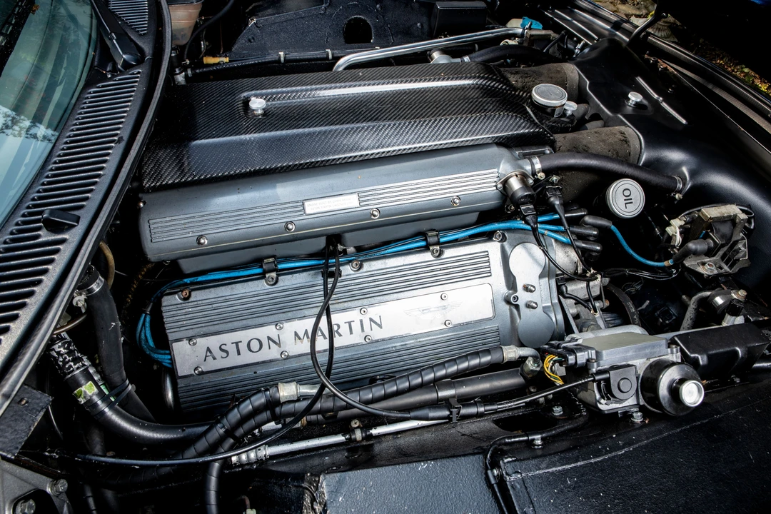 1999 Aston Martin V8 Coupe - Image 25 of 31