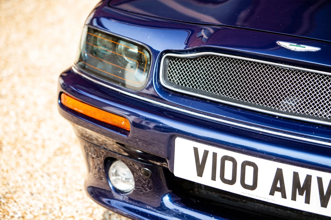 1999 Aston Martin V8 Coupe - Image 14 of 31