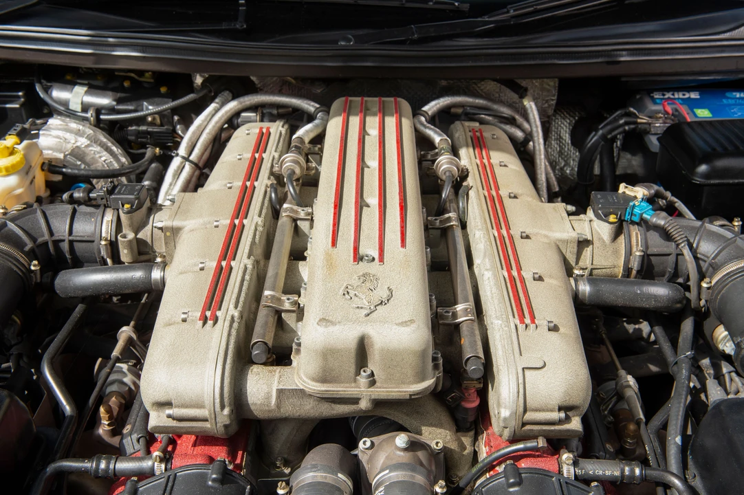 1999 Ferrari 550 Maranello - Image 5 of 27