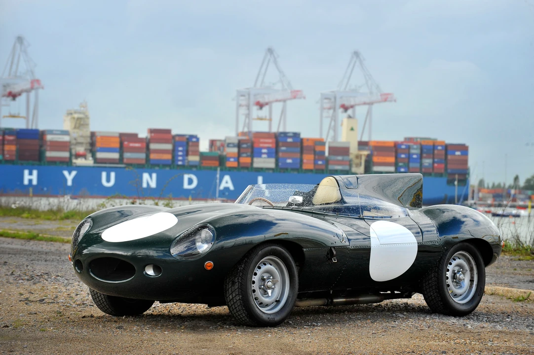 Jaguar Replica - Image 4 of 9