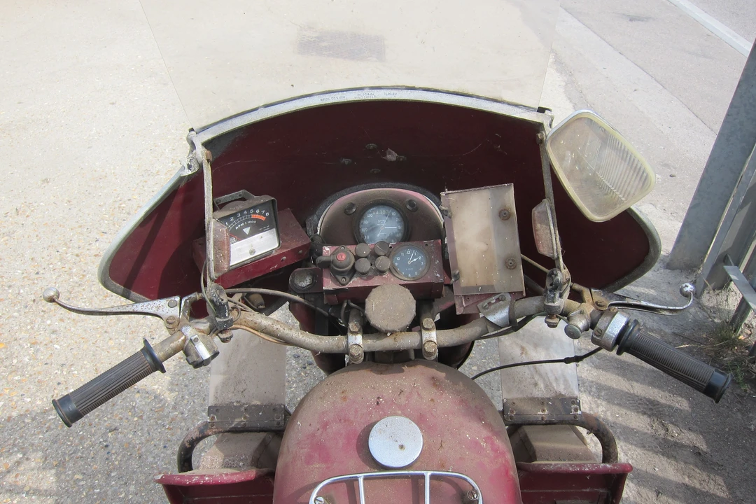 1955 Sunbeam - Image 2 of 29