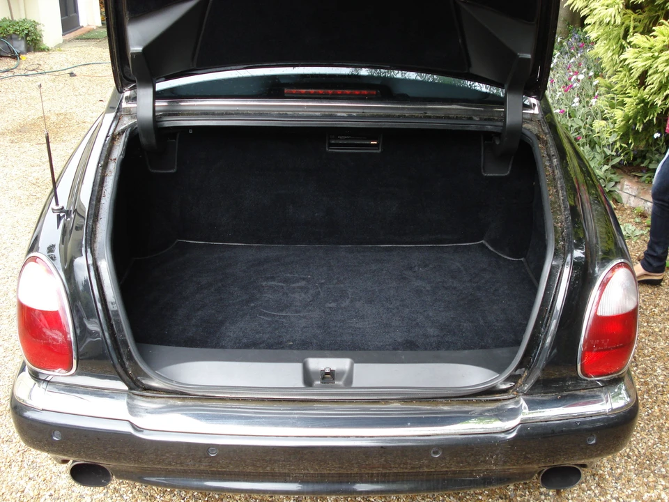 2001 Bentley Arnage - Image 8 of 10
