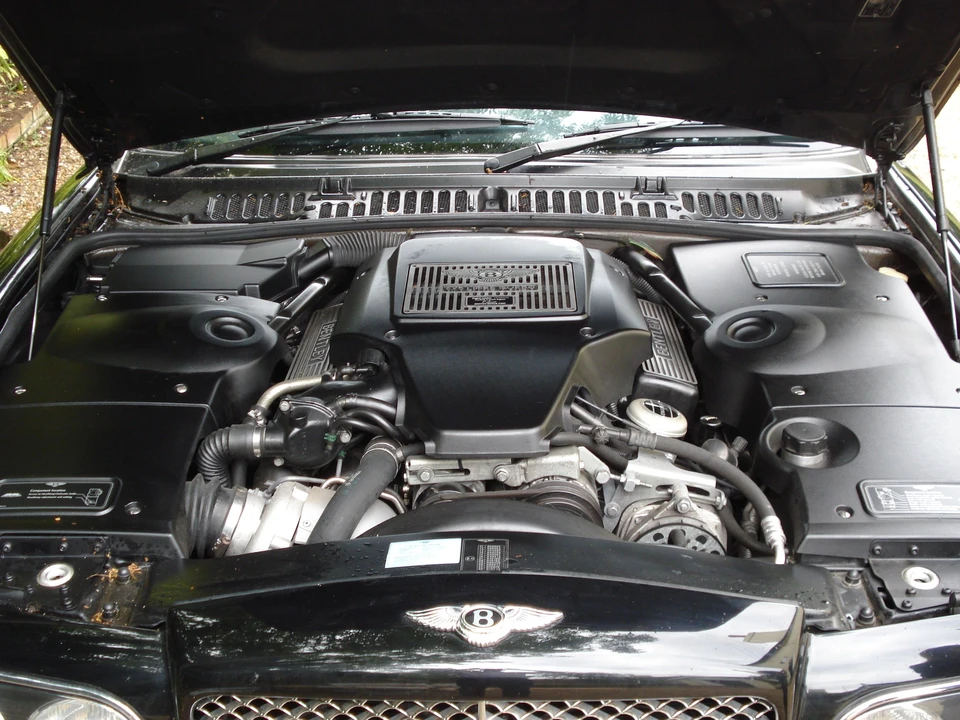 2001 Bentley Arnage - Image 6 of 10