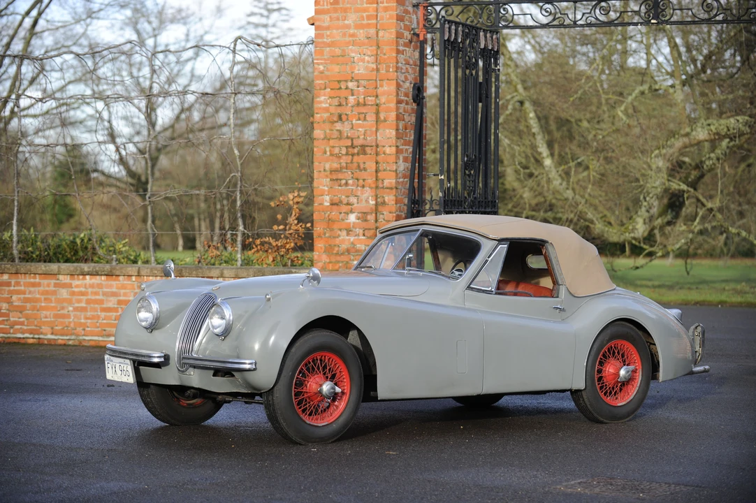 1953 Jaguar XK120 DHC Drophead - Image 14 of 14