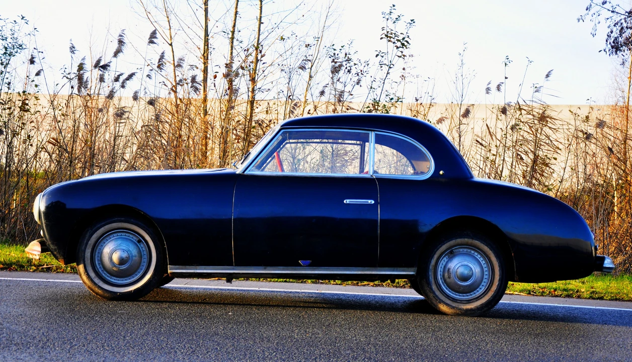 1951 Simca - Image 10 of 10