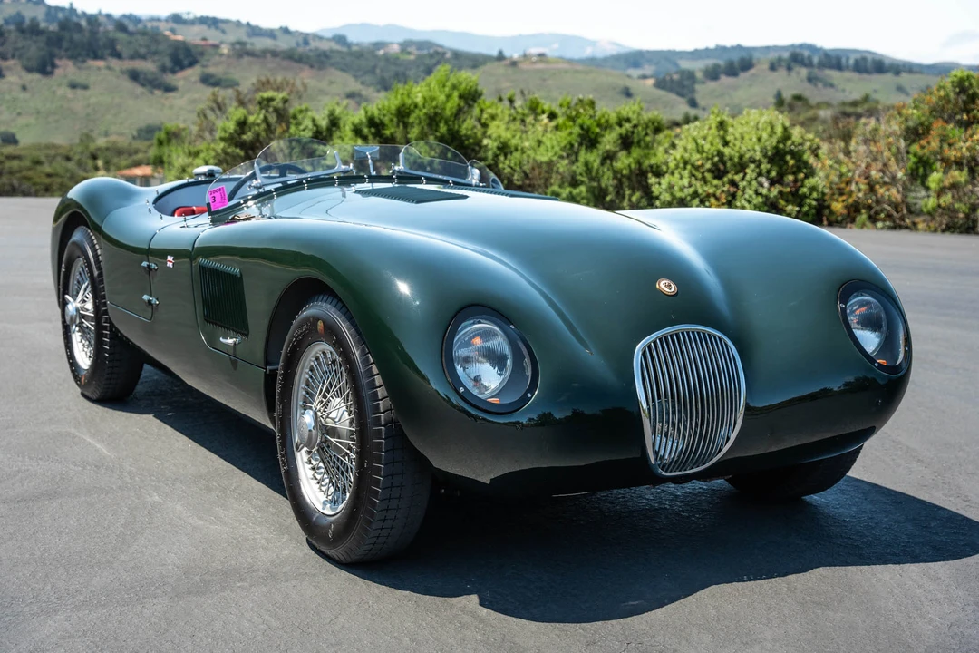 Jaguar Replica - Image 10 of 31