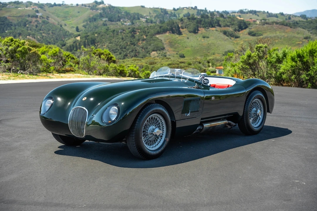 Jaguar Replica - Image 22 of 31