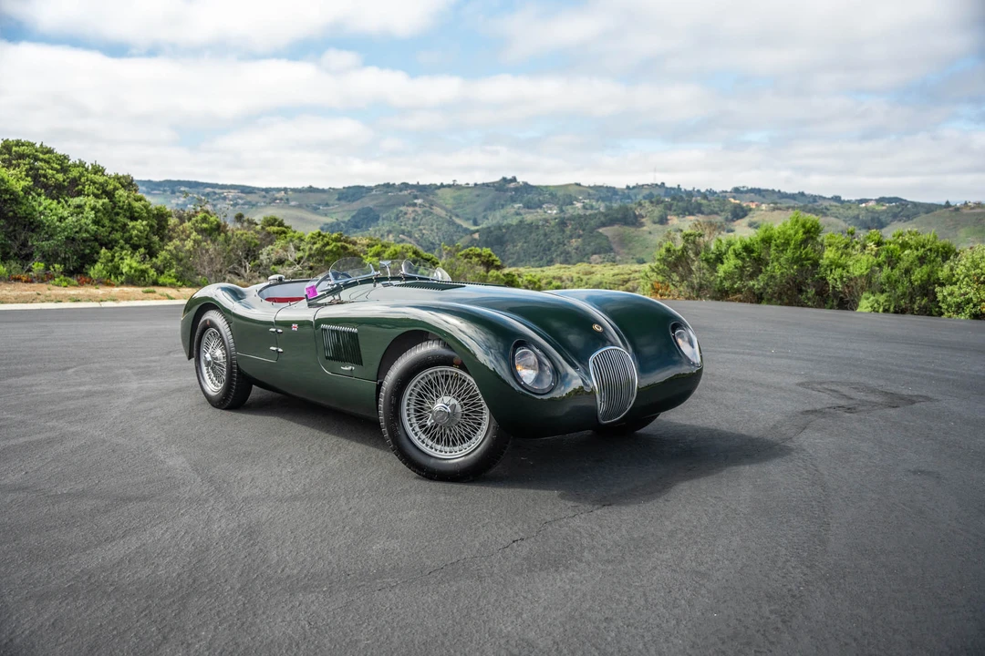 Jaguar Replica - Image 8 of 31