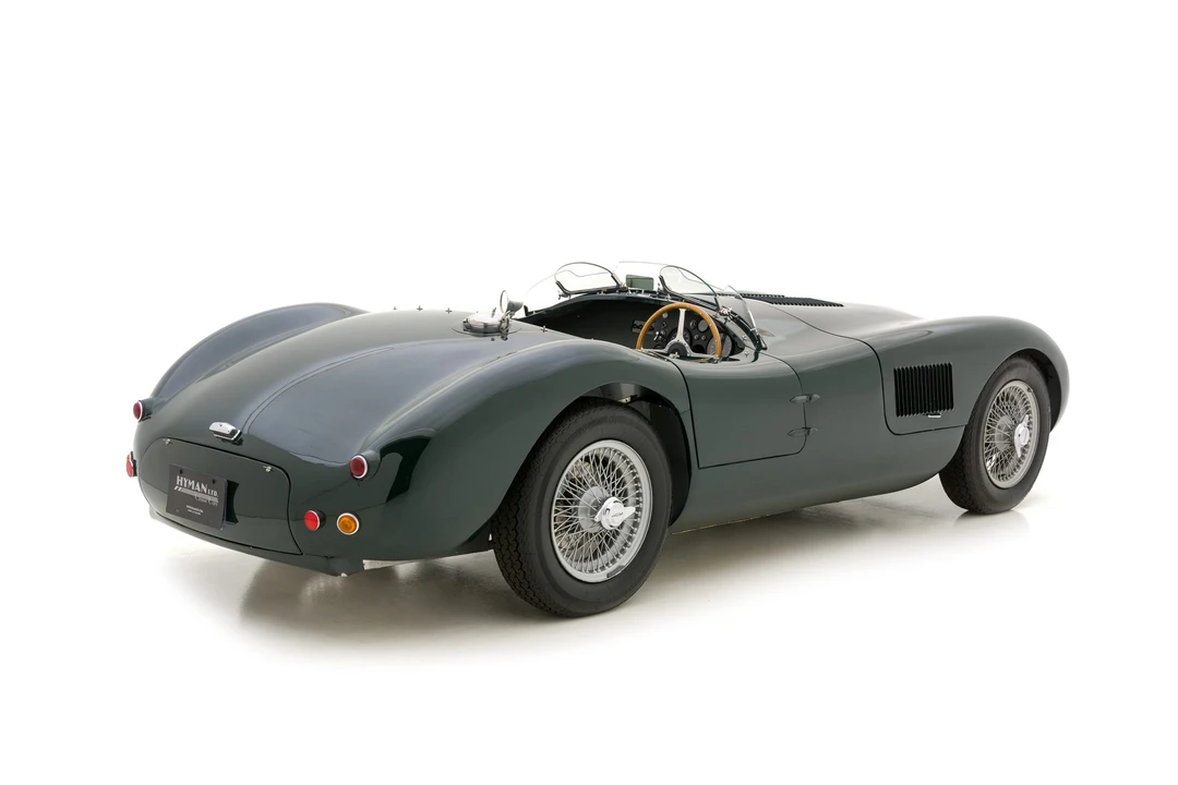 Jaguar Replica - Image 10 of 31