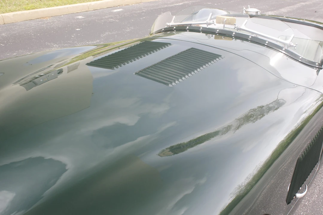Jaguar Replica - Image 22 of 31