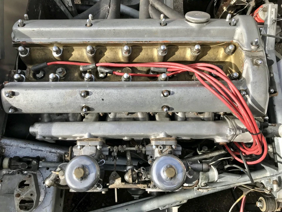 Jaguar Replica - Image 30 of 31