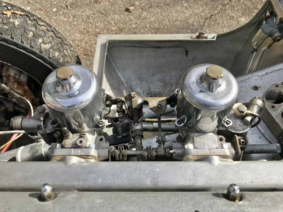 Jaguar Replica - Image 26 of 31