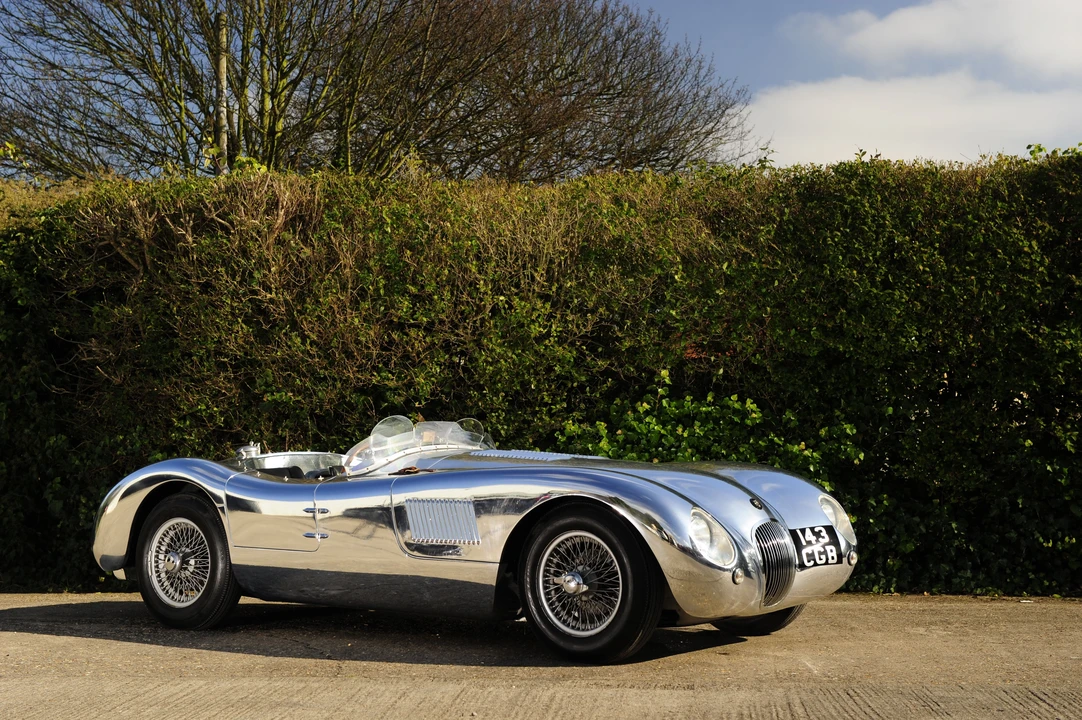 Jaguar Replica - Image 4 of 5
