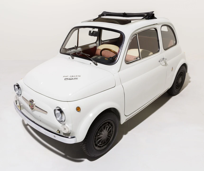 Abarth 850 - Image 4 of 9