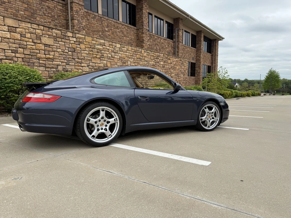 2005 Porsche 997 Carrera - Image 6 of 31